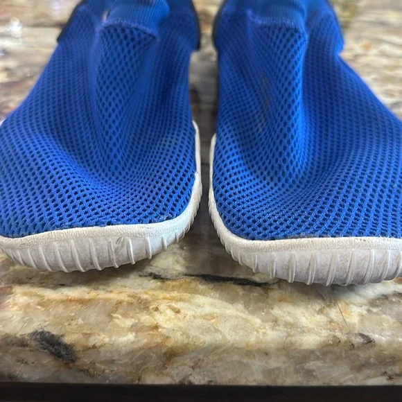 nike youth water shoes - Picture 2 of 10